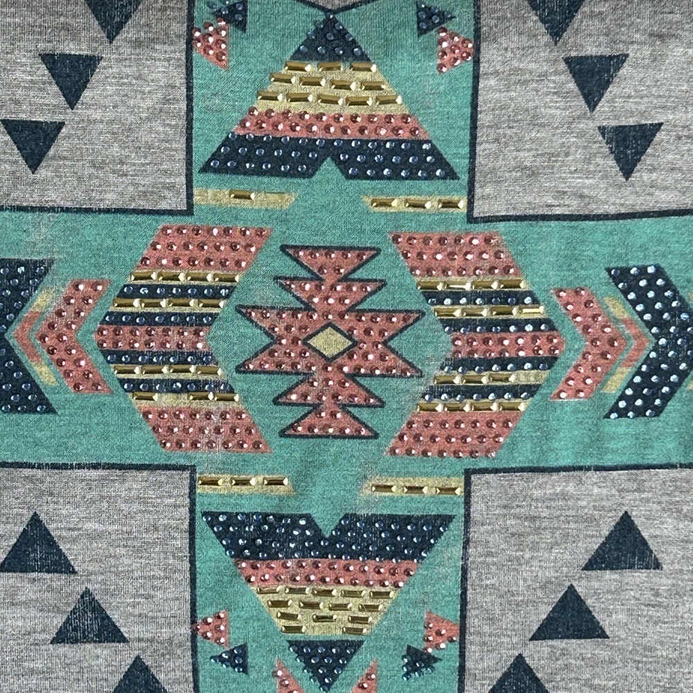 Charlotte Russe Aztec Print Tank Tee Rhinestones Soft Stretchy Activewear Size M - Picture 2 of 11